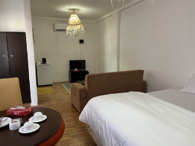 مجتمع اقامتی باغ ایران زمین قشم