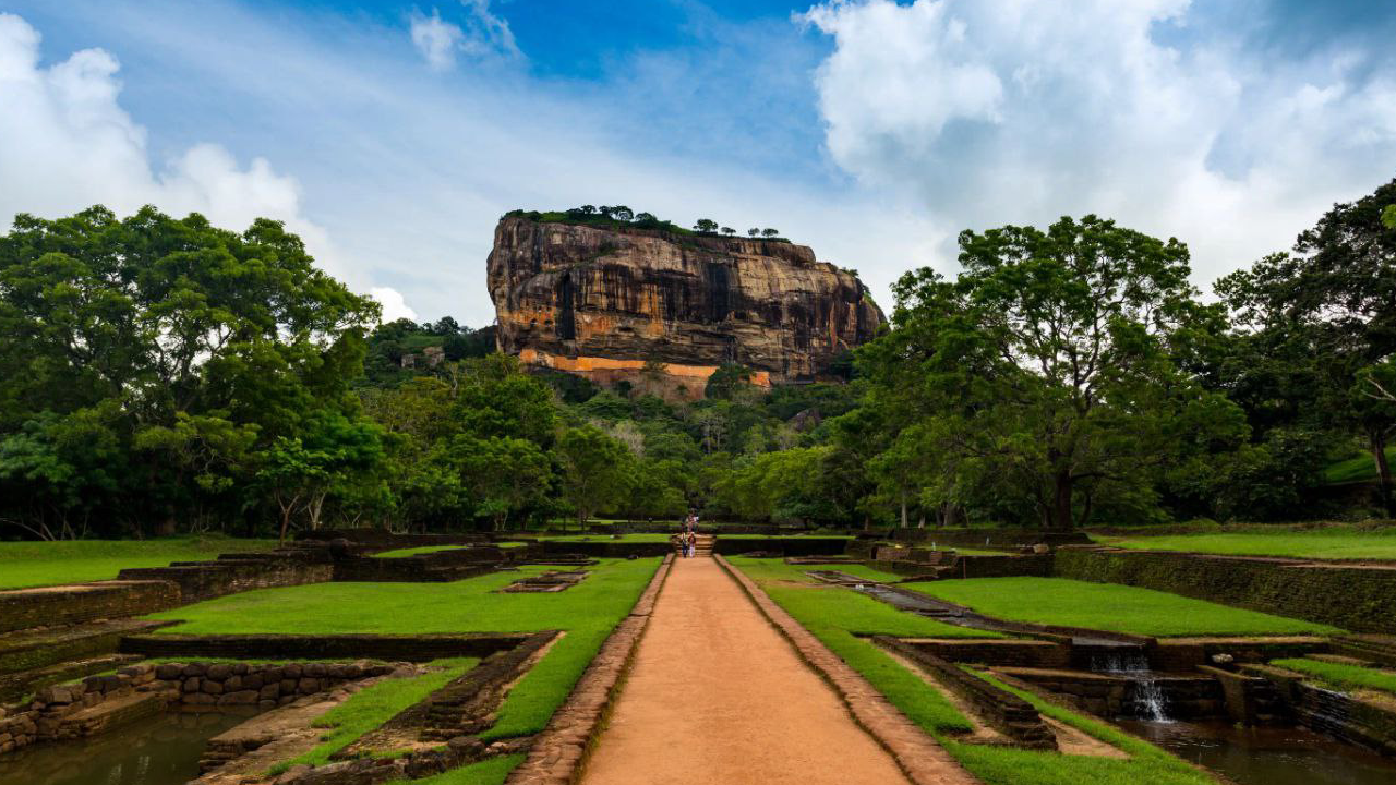 تور سریلانکا (کلمبو، دامبولا، کندی و بنتوتا)