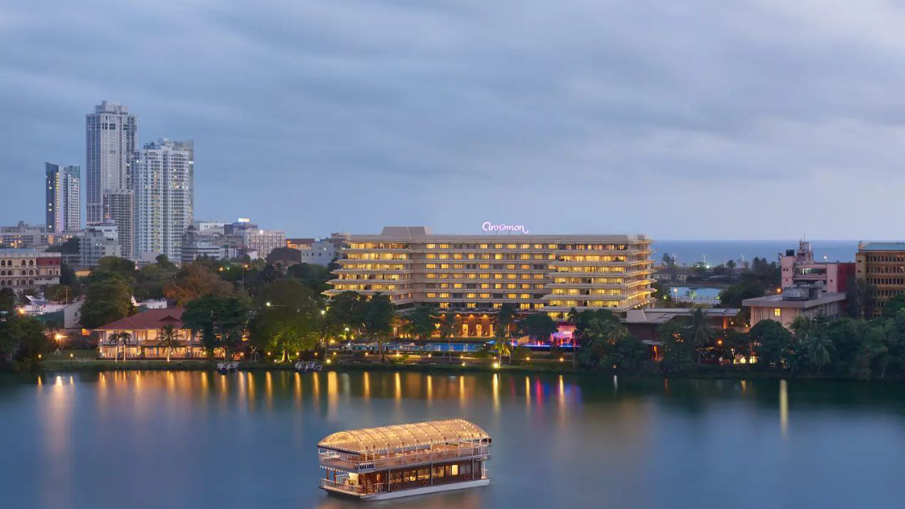 تور سریلانکا (کلمبو، دامبولا، کندی و بنتوتا)