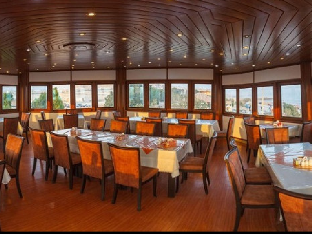 هتل ساحل طلایی قشم