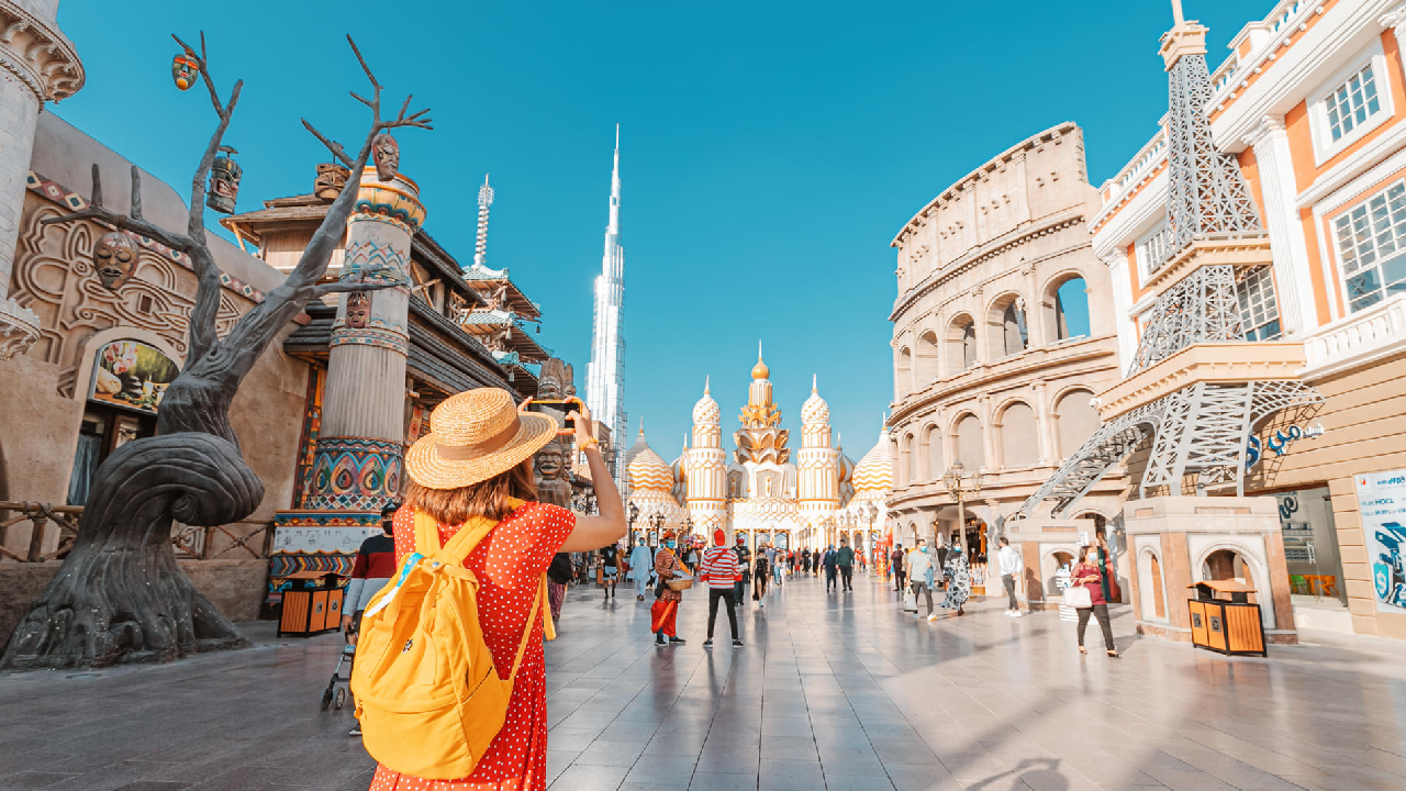 تور گروهی دبی – ویژه سال نو میلادی ۱۳ دی‌ ماه ۱۴۰۴