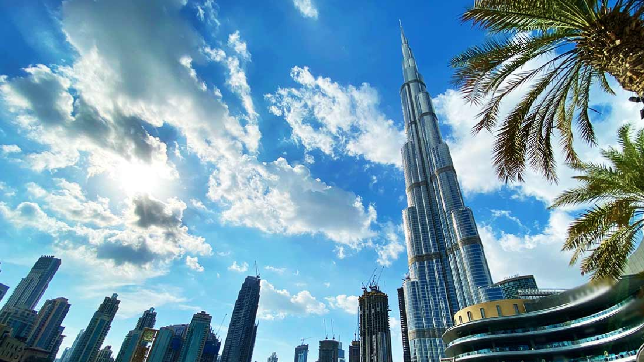 تور گروهی دبی – ویژه سال نو میلادی ۱۳ دی‌ ماه ۱۴۰۴